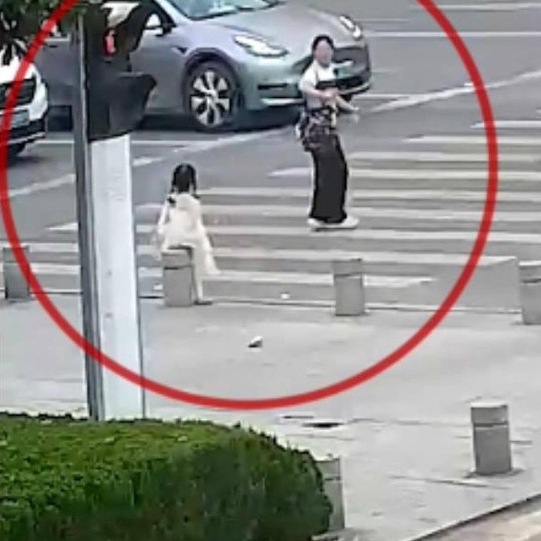 每日经济新闻